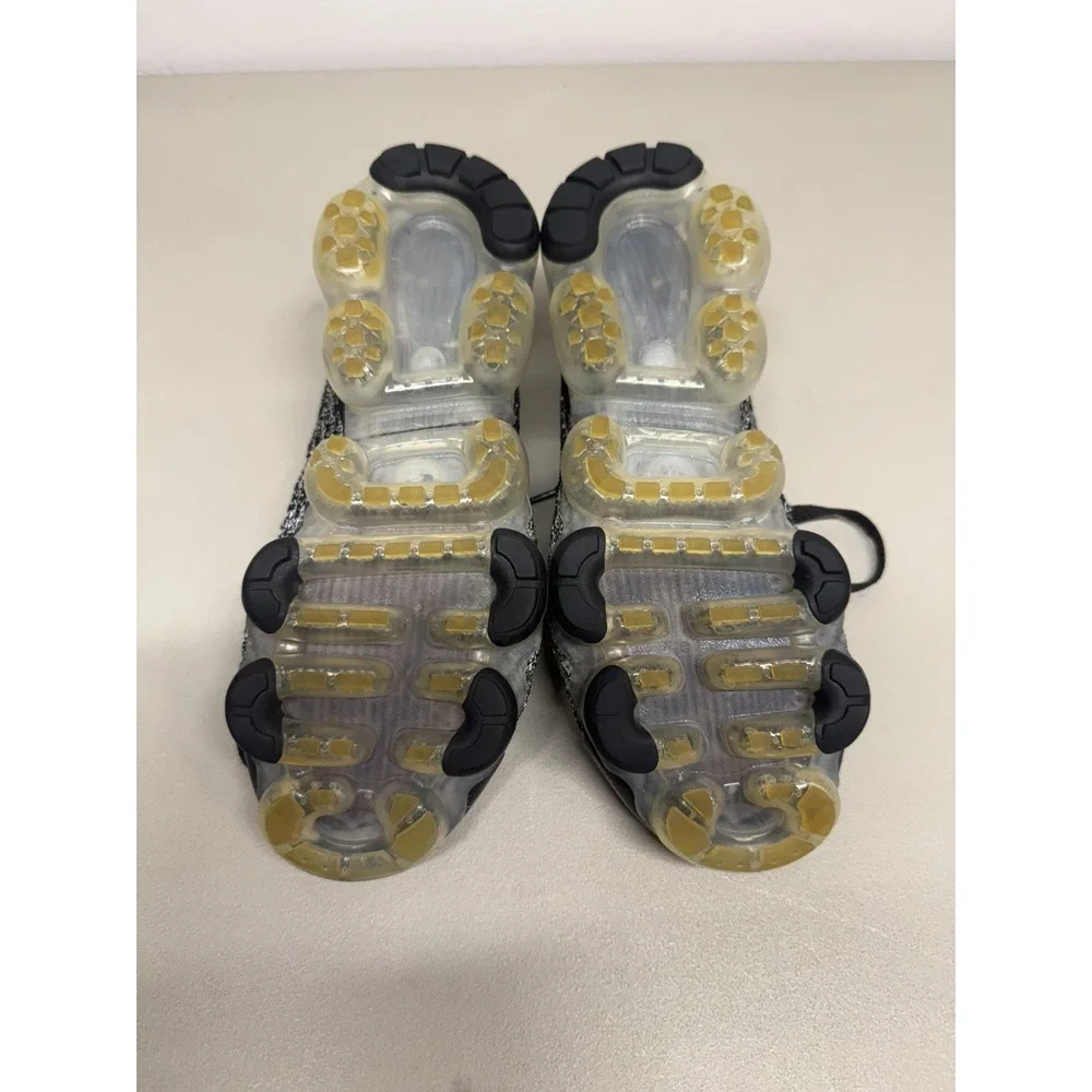 Nike Air VaporMax Flyknit Shoes Womens Size 8.5 Black Gray Running AJ6910-001